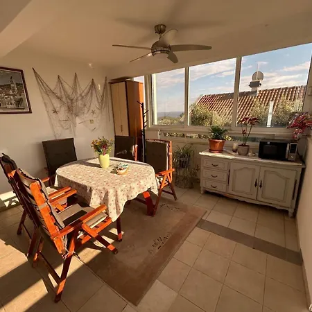 With Parking Space Rukavac, - 8897 Vis